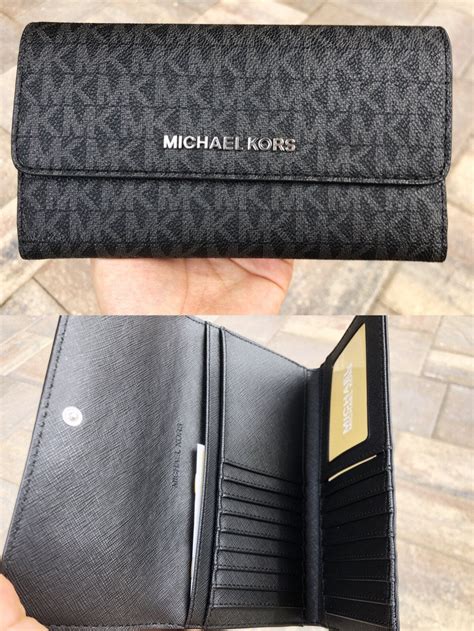 michael kors 2 tone wallet|Michael Kors trifold wallet men's.